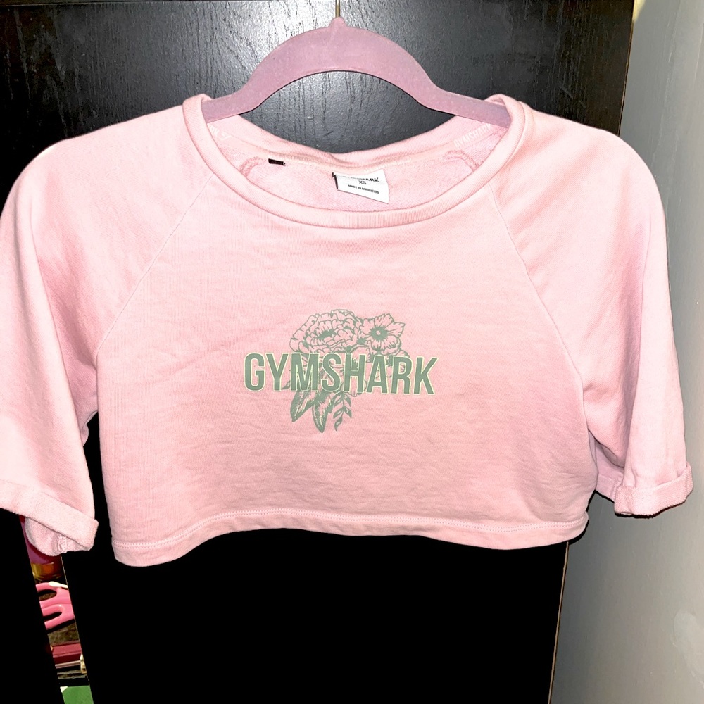 Gymshark floral crop top in pink